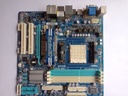 Tarjeta madre Gigabyte GA-880GM-UD2H AMD socket DDR3 AM3 Micro ATX (Para refacciones)